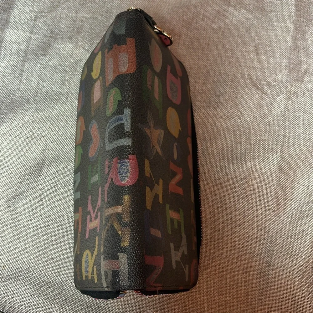Vintage RARE Dooney and Bourke Large Zip Around Doodle Wallet